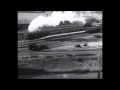 Capture de la vidéo 'Trains At Hayes' - The World's First Stereo Film, Made In 1935 (Clip)