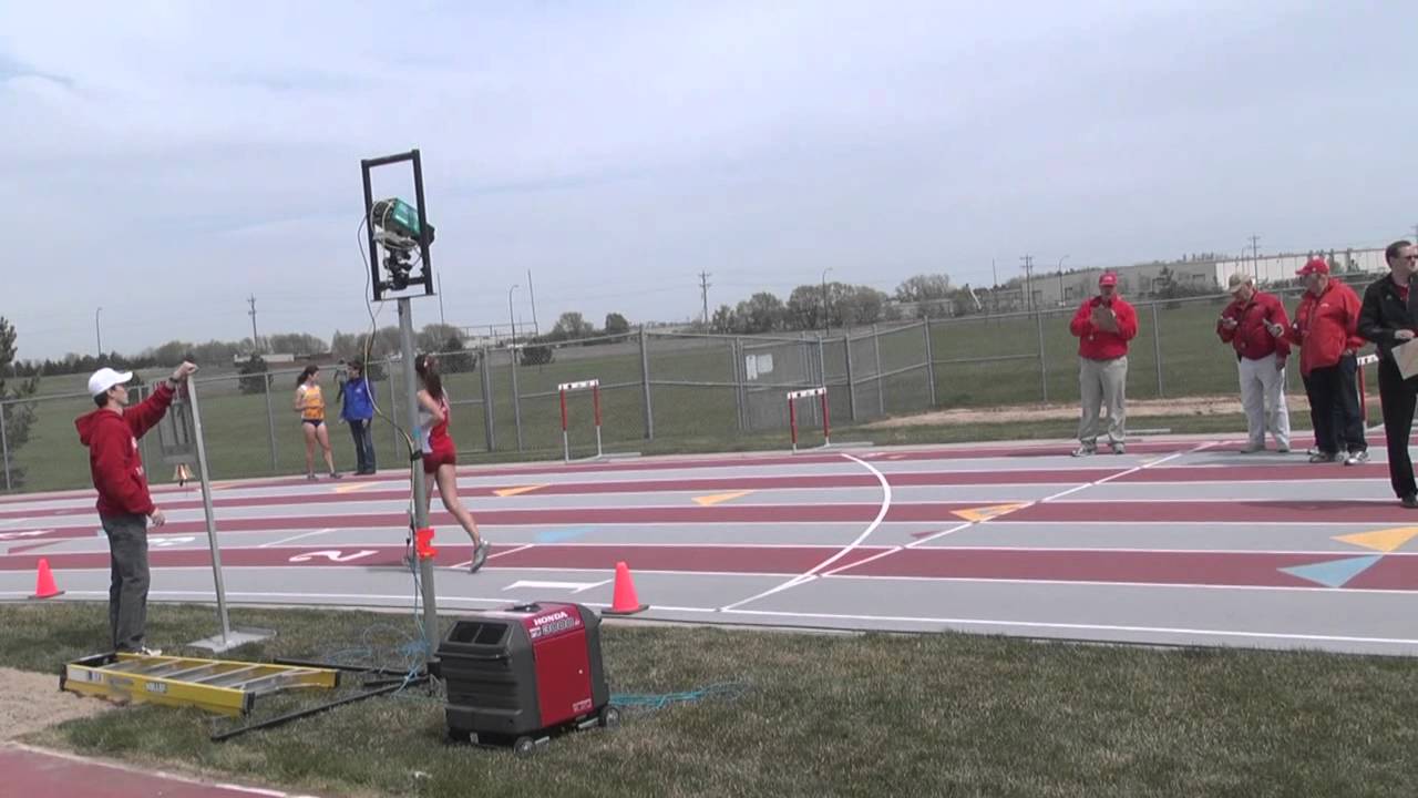 coyotes don edwards South Dakota Track and Field Double Dual