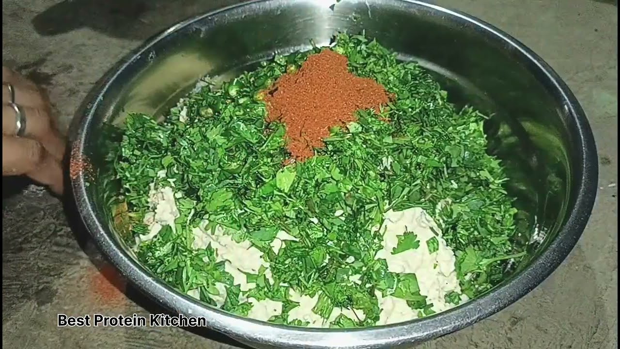 मूंगदाल के पकौड़े। Moongodi Recipe । Moongdal ki Pakode। मुंगोड़े। 