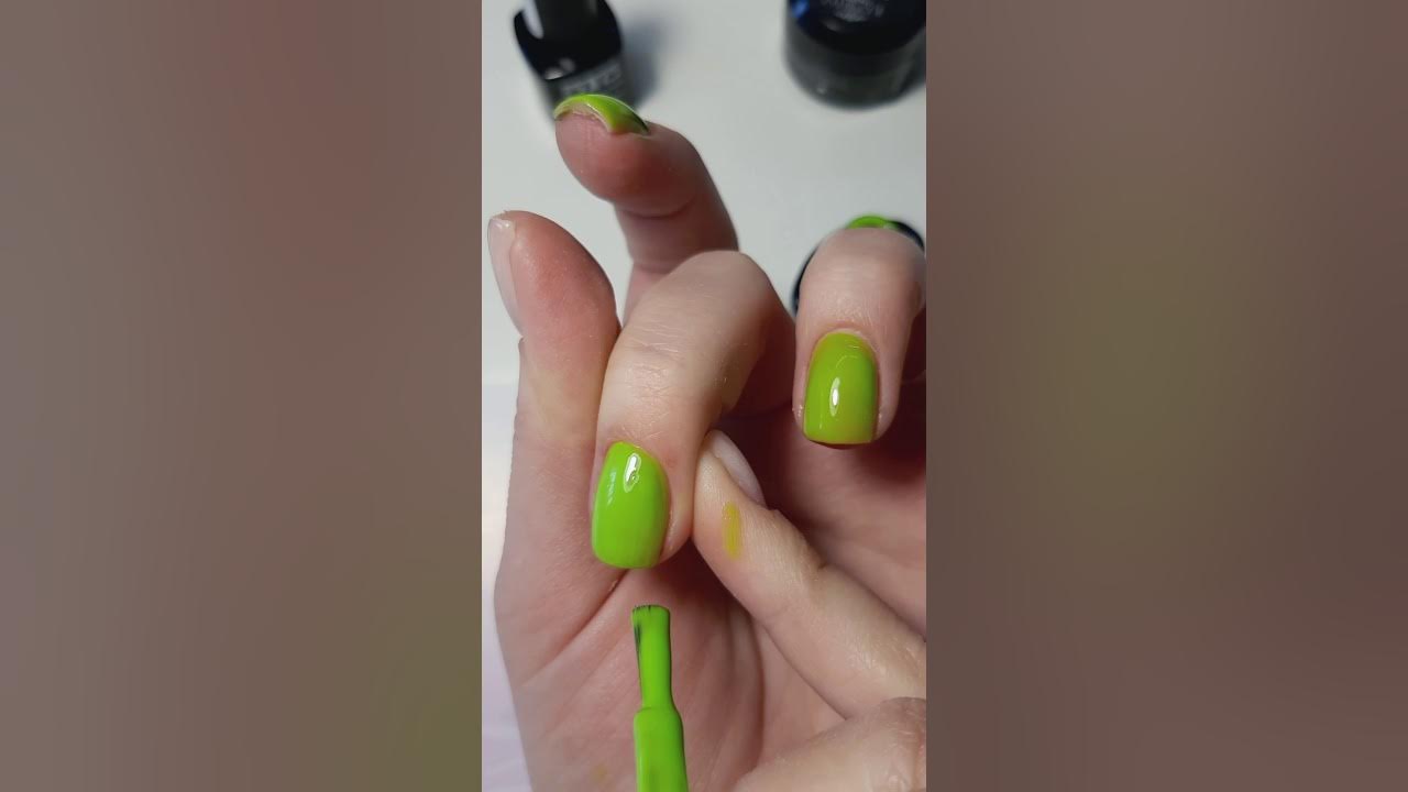 Сам себе мастер маникюра. Маникюр сама себе видео. Идеи маникюра пошагово. Идеи для домашнего маникюра. Маникюр для начинающих.