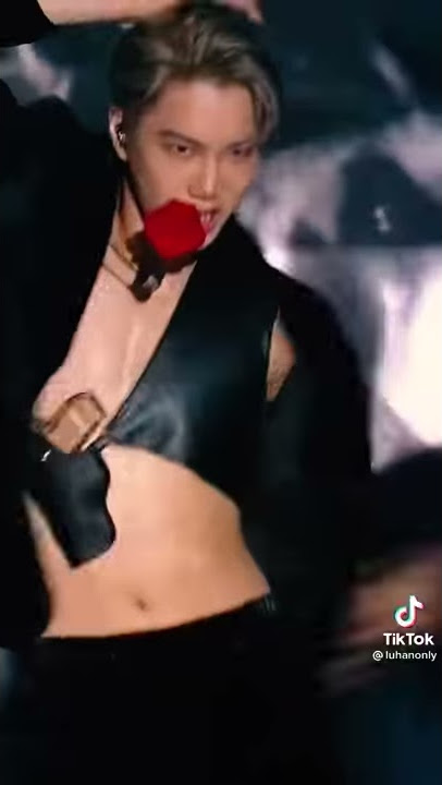 Exo - Kai love shot focus