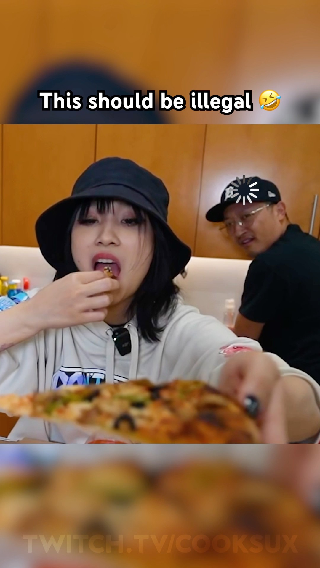 No way she eats it like this 💀 - YouTube
