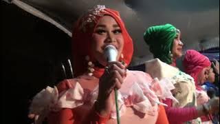 Download lagu Detik Detik Panggung Roboh Di Terjang Hujan Angin Deras Sekali