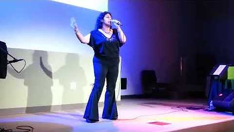 VinaBlue - Truth Of Your Beauty - Live at Vision C...