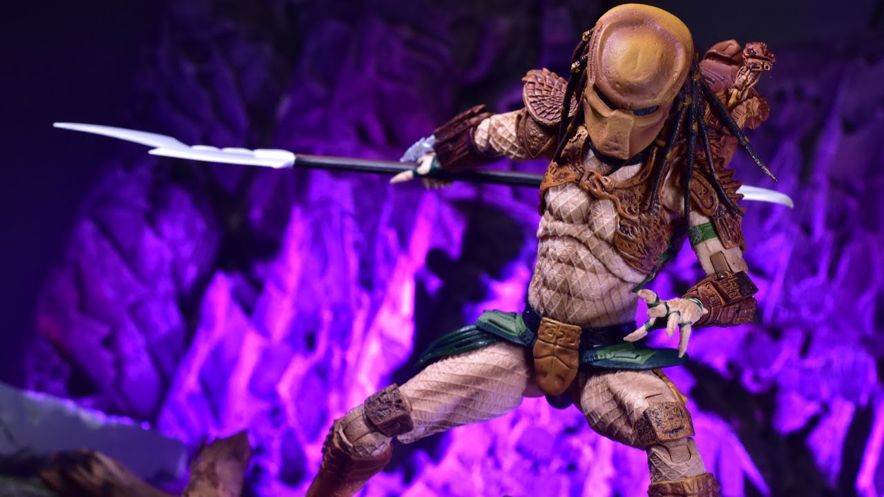 NECA ALIEN VS. PREDATOR ARCADE Hunter Predator Review - YouTube