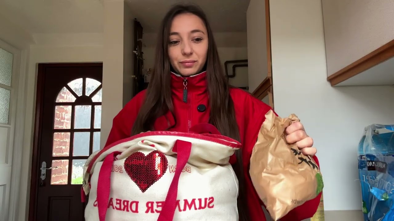 Что нам прислали из Италии? Рынок и борщ не как дома