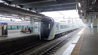 松本駅Ｅ353系特急あずさ入線