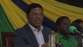 Waziri Mkuu afunga soko Kigoma