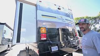 RV Sales of Oregon 2010 Fleetwood Bounder 35S Stock # CA2804 by RV Sales of Oregon 301 views 6 months ago 12 minutes, 11 seconds