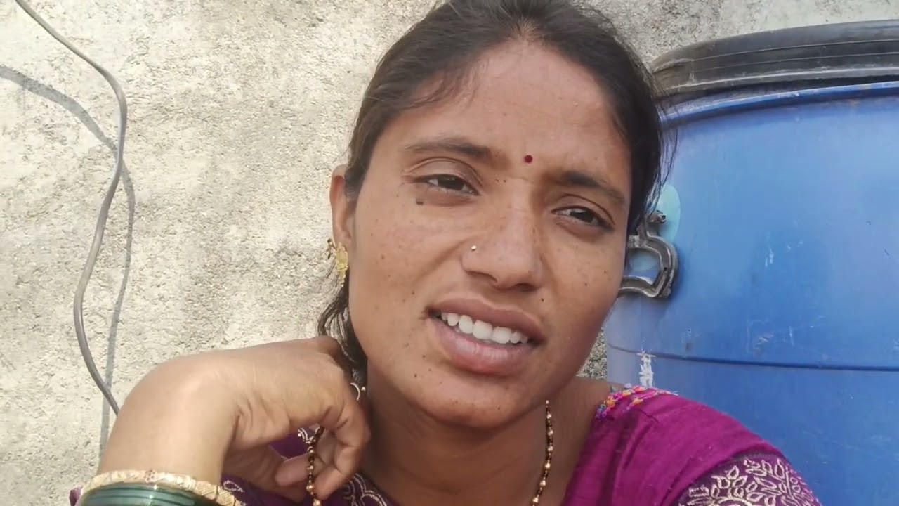 माझ्या मनात कायम टेन्शन असते पण मी दाखवू कोणाला ।माझ्या मामाचा बंगला बघा बांधलाय 😭#गावठीपुनम 