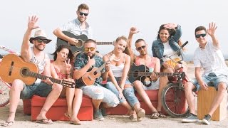 Video voorbeeld van "Super 5 - Amor de Verano (Official Music Video)"