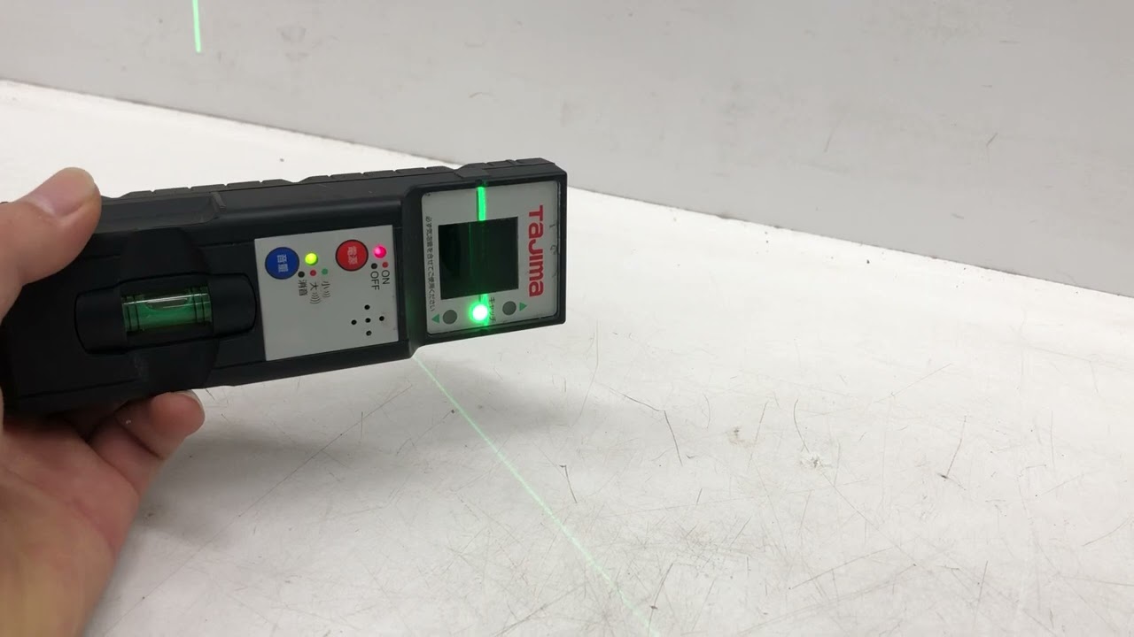 TAJIMA ZEROG レーザー墨出し器【市川行徳店】【店頭取引限定】【中古】管理番号：ITUHPDWY4G1O タジマ ZEROG2-KYR レーザー墨出し器(本体・付属品のみ) ウエダ金物
