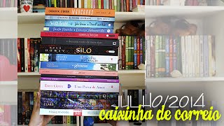 Caixinha de Correio - Julho 2014
- - -
C I T A D O S
Louca por você, A.C.Meyer
http://www.maisquelivros.com/2014/01/resenha-louca-por-voce-ac-meyer.html
Belo Casamento, Jamie McGiure
http://www.maisquelivros.com/2014/07/resenha-belo-casamento-jamie-mcgiure.html
Princesa Adormecida, Paula Pimenta
http://www.maisquelivros.com/2014/07/resenha-princesa-adormecida-paula.html
- - -
R E D E S S O C I A I S
• Blog: http://www.maisquelivros.com/
• Fanpage: https://www.facebook.com/maisqueelivros
• Skoob: http://www.skoob.com.br/usuario/714415
• Instagram: http://instagram.com/blogmaisquelivros
• Twitter: https://twitter.com/bmaisquelivros Caixinha de Correio - Julho 2014
