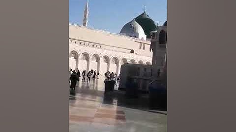 سورة لقمان بجانب قبر النبي صلى الله عليه وسلم القارئ عدي المحمدي