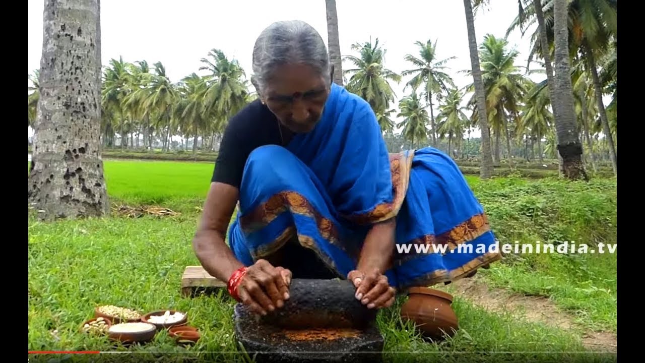 #GRANDMA MAKING VILLAGE STYLE PRAWNS RECIPE WITH EGGS | How to Cook Prawns with Egg street food | STREET FOOD