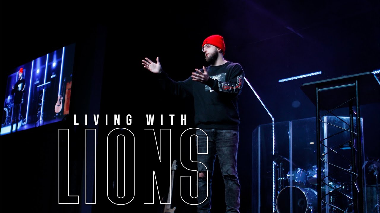 Living With Lions | Alex Gallien |