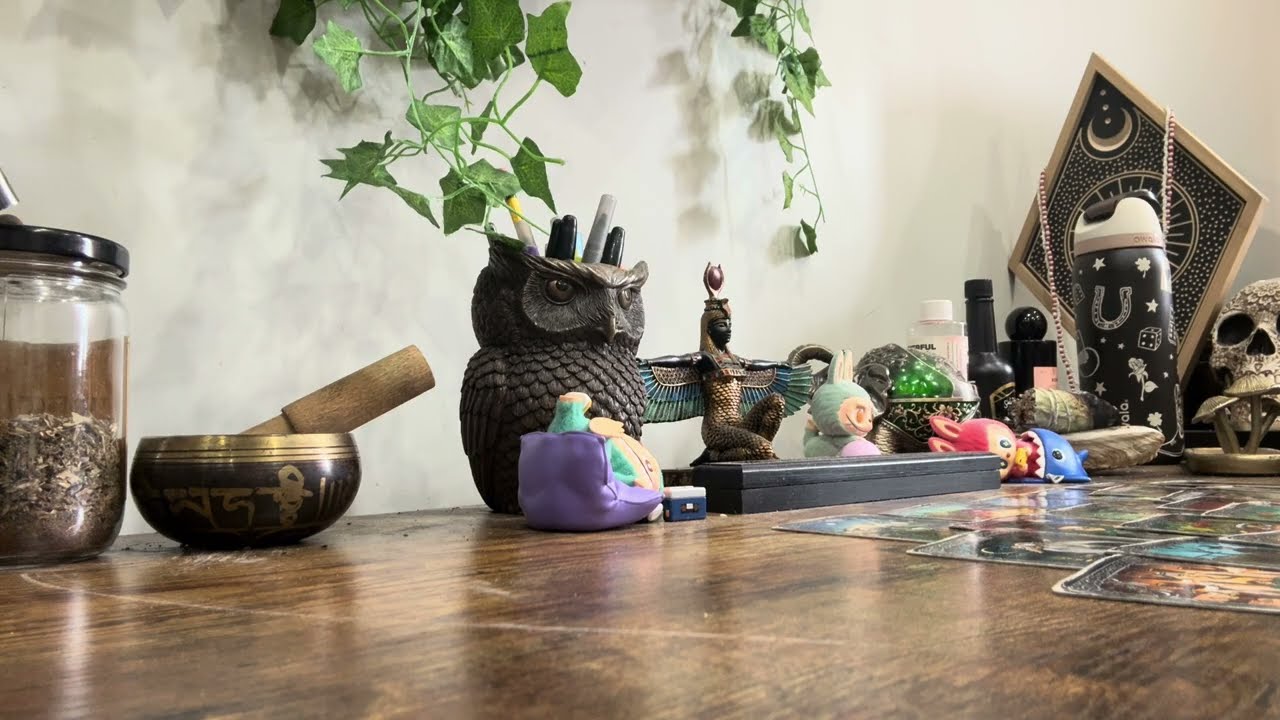 Collective Reading 2.26 • The Devil Is In The Details ! 