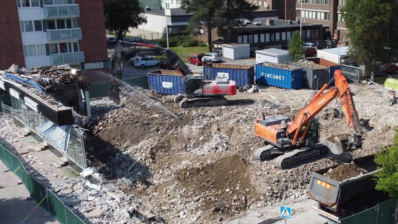 Pieksämäen OP:n kiinteistö purettuna (Drone ilmakuvaa)