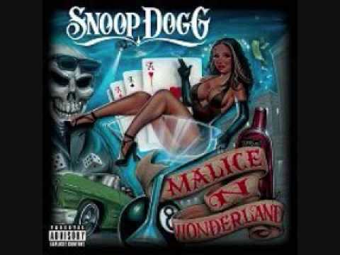 Snoop Dogg- 2 Minute Warning 