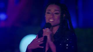 Disneys Wish Ariana Debose Full Performance Of This Wish At Disneyland Paris