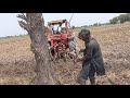 belarus tractor say darakht ukhaad dia kia baat hay russy di