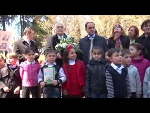 დედაენის დღე ქართველ ხალხს წარმომადგენლობითი და აღმასრულებელი ორგანოების ხელმძღვანელებმა მიულოცეს