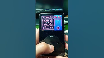 Playing Ms. PAC-MAN on my Apple iPod video 5th gen 🦾👽