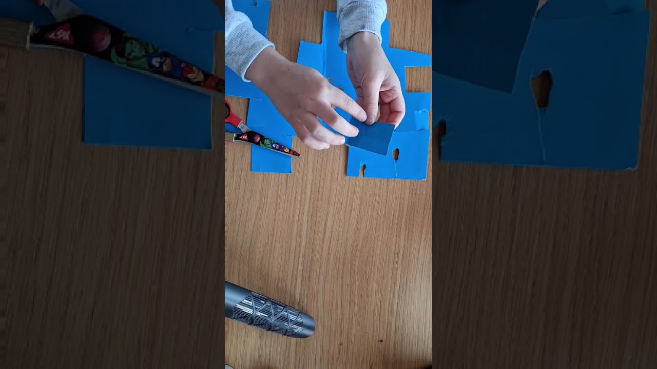 Поробки - паперовий літак