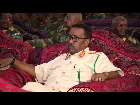 Farmaajo Oo Cadow Shisheeye Ku eedeeyay Gadoodka iyo Mushaharka Ciidamada somalia religion