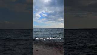 Kimseyi Gözünde Büyütme Resimi