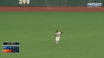 WS2014 Gm5: Blanco makes a running catch in center