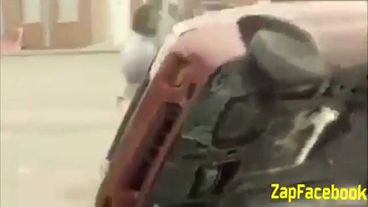 Il souleve une voiture tout seul