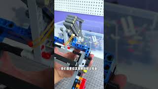 我用乐高积木,自制了一个“弹簧拳击手”#乐高 #vlog日常 #手工 #万物皆可乐高
