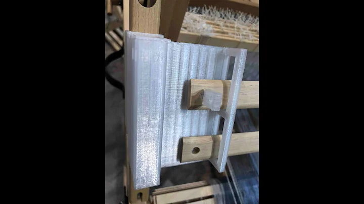 Louet Jane Loom - Warping Demo using the Helping H...