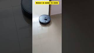eppadi 'rocky' veetuku poguthu... #shorts#eureka vaccum cleaner #robotic cleaner#tamil song