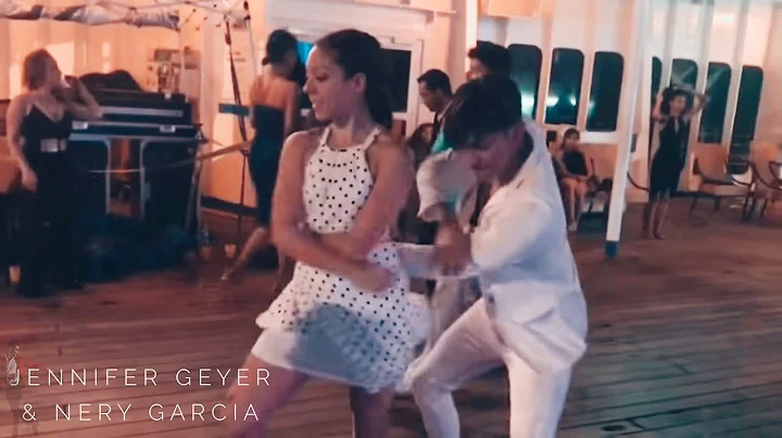Nery Garcia dancing a Smooth and Elegant salsa with the beautiful Jennifer Geyer at 2016 Aventura D