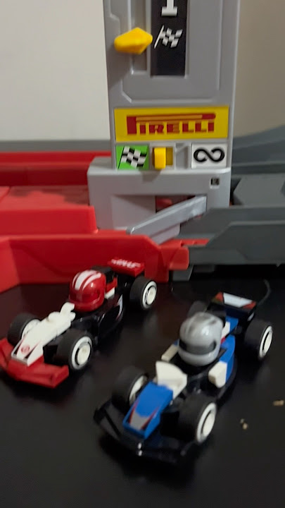 Lego F1 mini figure
