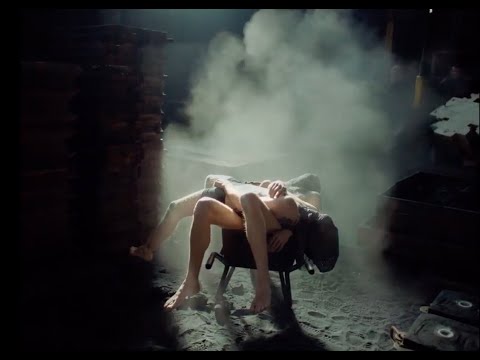 La Jungle - Iltapealaidedos (Official music Video)