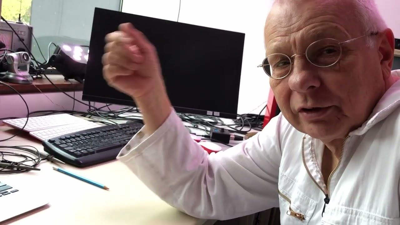 Benjamin Heidersberger in new studio