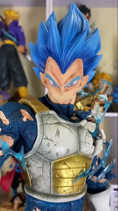 VEGETA - MODO NORMAL, SAIYAJIN E SAIYAJIN BLUE (33cm) – ActionFiguis