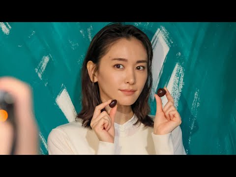 新垣結衣、普段とはちょっと違う”クールで大人”な表情　「チョコレート効果」新グラフィック広告 メイキング＆インタビュー
