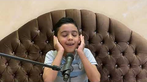 "وَهِيَ تَجْرِي بِهِمْ فِي مَوْجٍ كَالْجِبَالِ وَنَادَىٰ نُوحٌ ابْنَهُ "ما تيسر من سورة هود.
