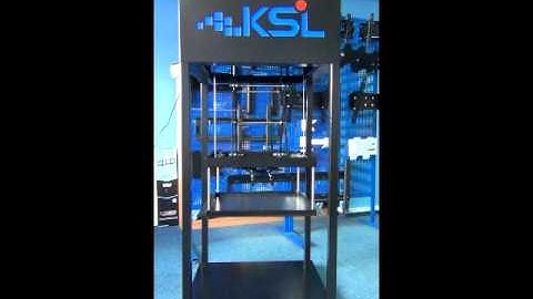 Моторизированный лифт для проектора