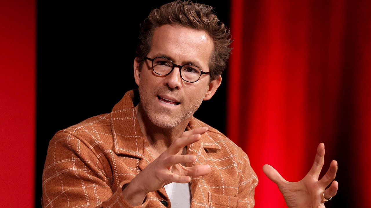 ⁣Ryan Reynolds Says Son Olin Loves to Watch His Biggest Box Office 'Flop!'