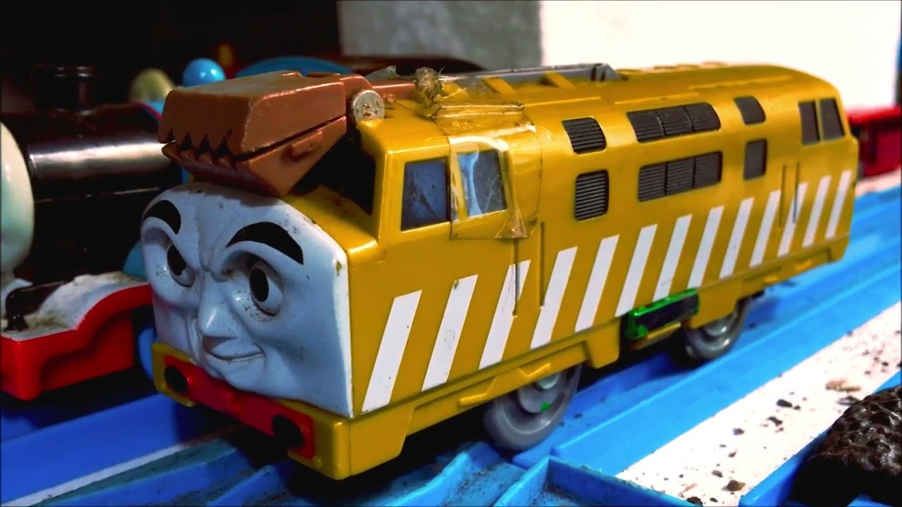 魔法の線路』ディーゼル10の作戦 /TOMY Thomas and The Magic 