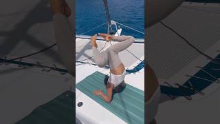 Handstand Holds on the Ocean #flexibility #flexible #stretching