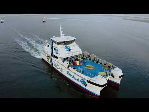Powering Hybrid Crew Transfer Vessels - Danfoss Editron & Volvo Penta