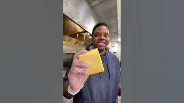 Pro Chef teaches how to make the BEST Mac n Cheese🧀🔥