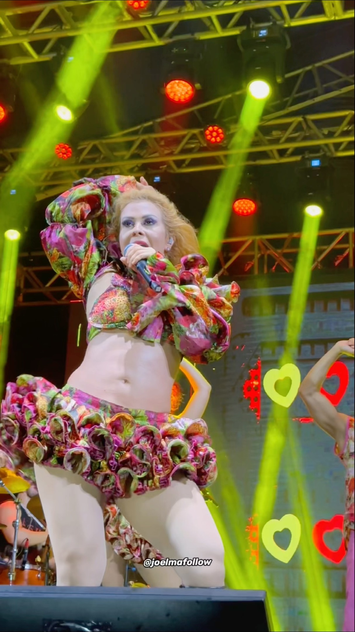 O corpo da Joelma está maravilhoso
