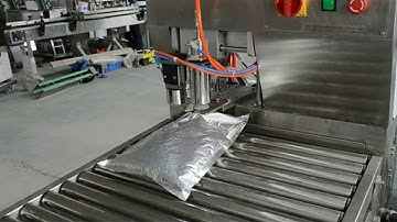 bag in box making production line with BIB juice wine liquid filling machines آلة حشو عصير